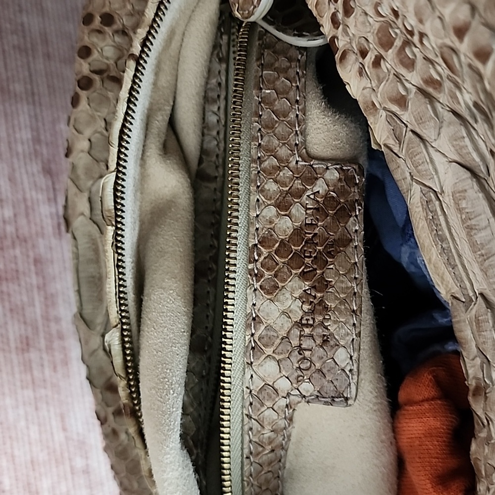 Bottega Veneta Leather Limited Edition Hobo Pytho… - image 7